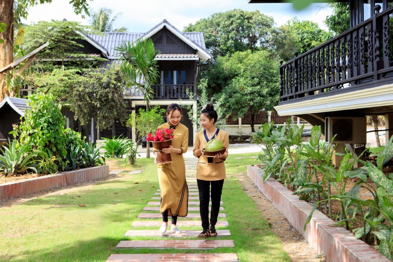 Sansan Resort Vang Vieng Buitenkant foto