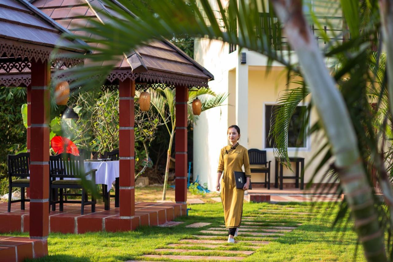 Sansan Resort Vang Vieng Buitenkant foto