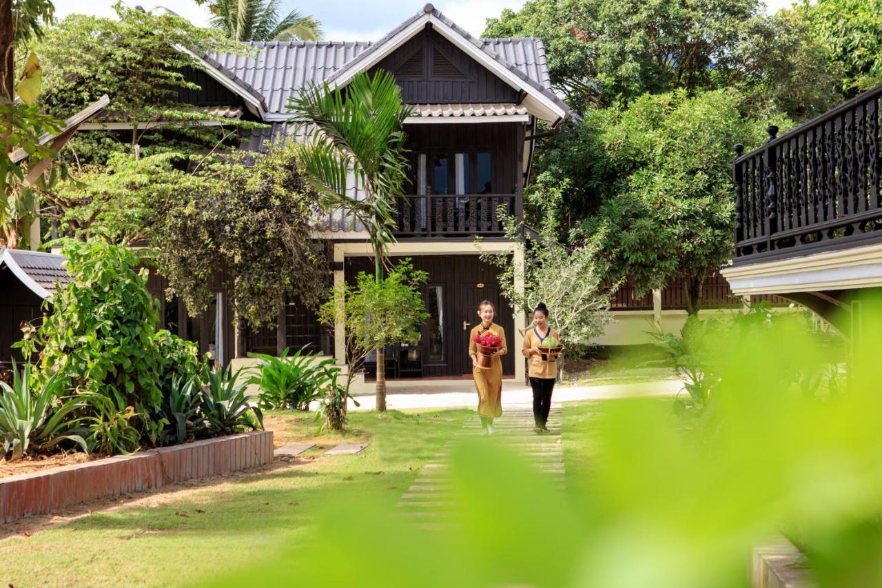 Sansan Resort Vang Vieng Buitenkant foto