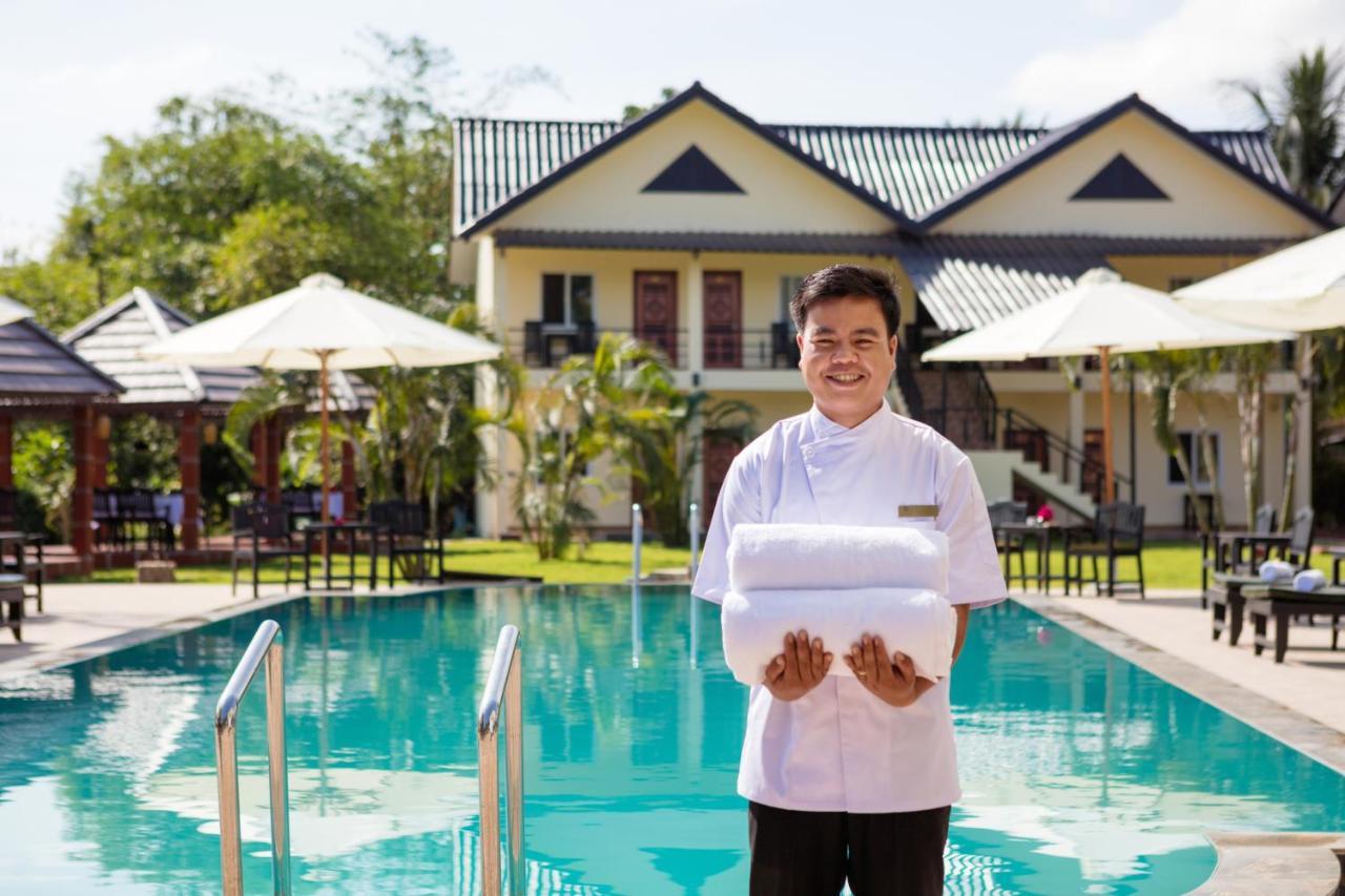 Sansan Resort Vang Vieng Buitenkant foto
