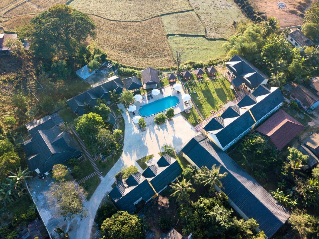 Sansan Resort Vang Vieng Buitenkant foto