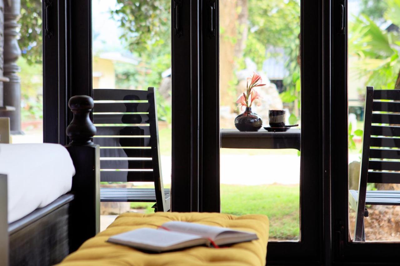 Sansan Resort Vang Vieng Buitenkant foto